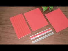 التوصيل السلس للوحة الحائط